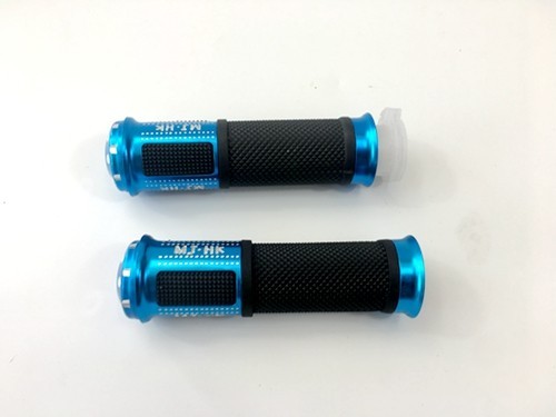 Pair of 7/8" 22mm Universal Motorcycle Motorbike Handlebar Hand Grips Blue