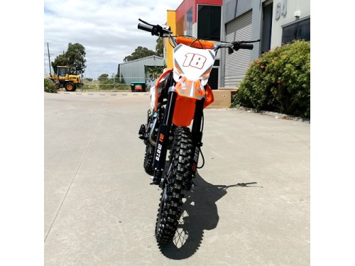 125CC PIT MOTOR DIRT BIKE TRAIL MOTOCROSS PRO KICK START 14/17 BIG WHEEL ORANGE