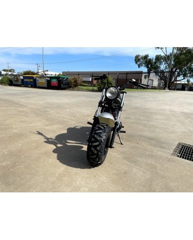 MB200 TrailMaster Hurricane 200X Mini Bike Coleman Full sized Kids Adults Bike BLACK