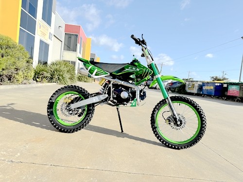 BIGFOOT 125CC PIT MOTOR DIRT BIKE TRAIL MOTOCROSS TERRAIN PRO KICK START GREEN