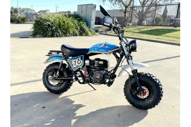 MB200X TrailMaster Hurricane Mini Bike Coleman Full sized REC-REG E-start BLUE