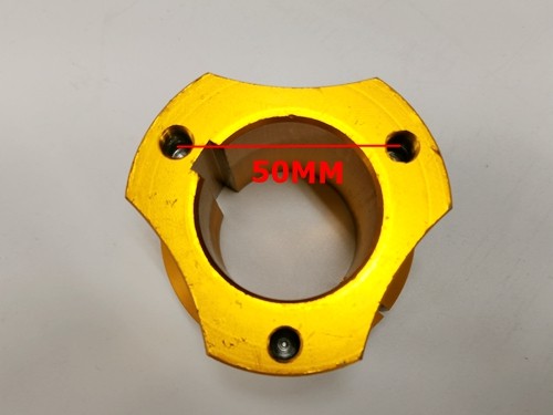 Wheel Hub SPROCKET DISC CARRIER HUB 40MM AXLE WITH 8MM KEYWAY 3 STUD KART TRIKE